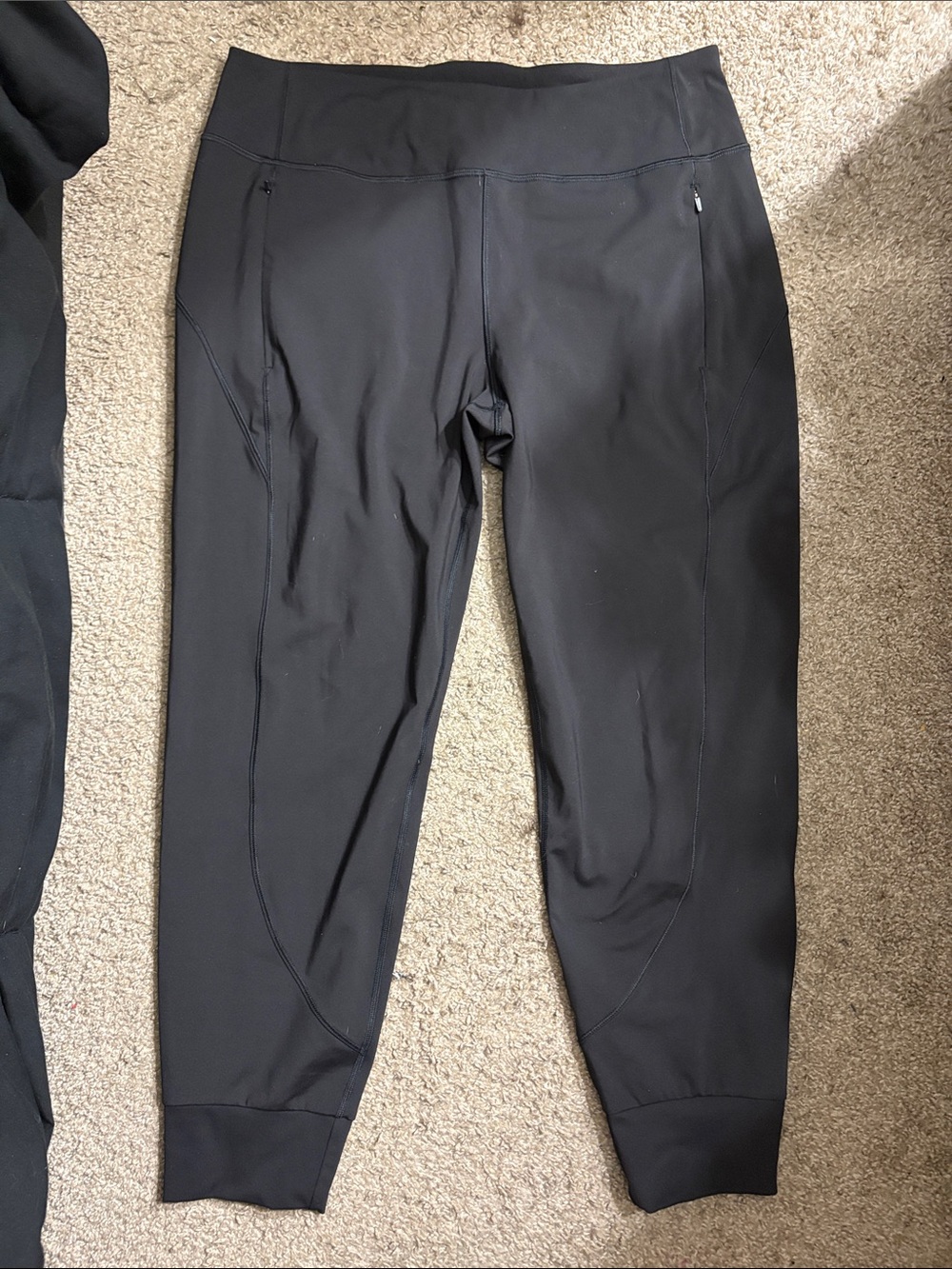 Athleta Black Rainier Jogger Size Large